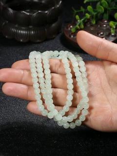 为什么天然和田玉项链戴久了更温润?